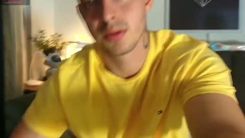 Snapshot of thomylov chatting on June 2026 02:36:02 AM thomylov online show from June 2026 02:36:02 AM