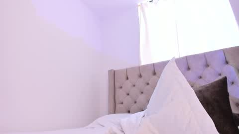 Snapshot of thomythompson chatting on February 2025 05:07:02 PM Thomy T online show from February 2025 05:07:02 PM