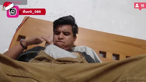 Snapshot of thor0200 chatting on January 2025 06:03:01 AM thor0200 online show from January 2025 06:03:01 AM