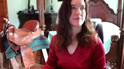 ThornburyRose online show from April 2026 07:11:02 PM