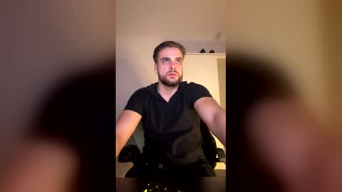 Snapshot of thorodinson03 chatting on February 2026 01:48:01 AM thorodinson03 online show from February 2026 01:48:01 AM