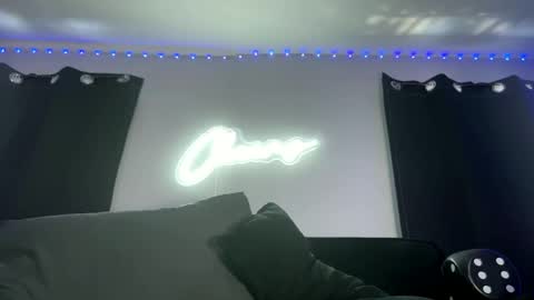 Snapshot of throattaker4l_ chatting on February 2026 05:50:01 PM ThroatTaker4l online show from February 2026 05:50:01 PM