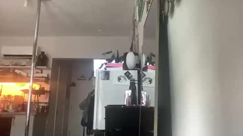 Snapshot of throatyygoat chatting on November 2025 06:40:02 PM throatyygoat online show from November 2025 06:40:02 PM