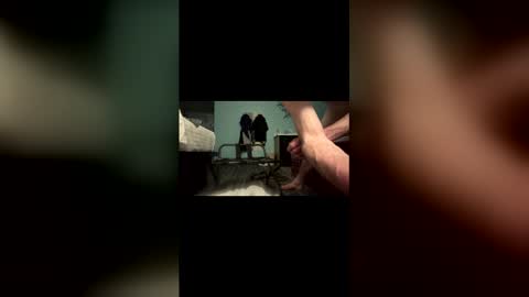 Solo throbber online show from November 2025 08:18:01 AM