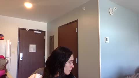 Snapshot of thsdikhitanglz chatting on February 2026 03:43:01 PM thsdikhitanglz online show from February 2026 03:43:01 PM