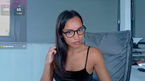 tia_j online show from June 2026 01:13:01 PM