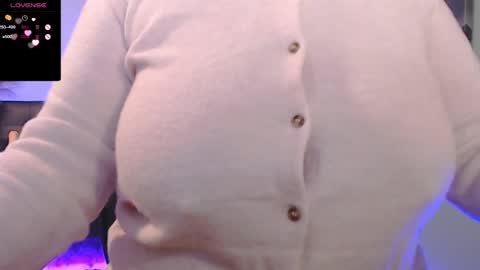 Tia Bella online show from January 2025 04:24:01 PM