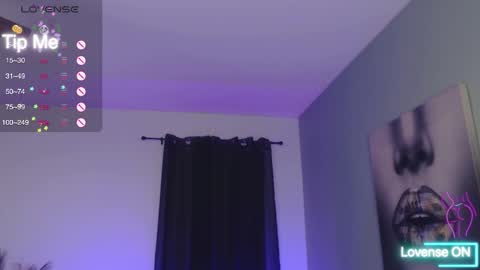 Tia Bella online show from October 2025 12:08:02 AM