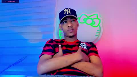 tiago_xxx_ online show from November 2025 11:47:01 PM