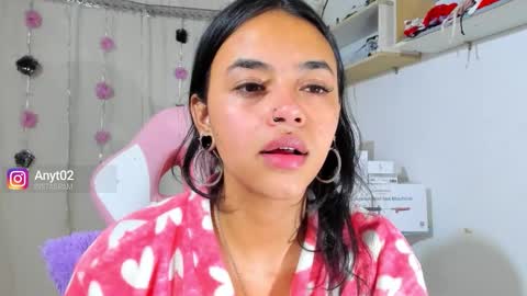 Snapshot of tianaa_a chatting on October 2025 10:12:02 AM Anny 3 online show from October 2025 10:12:02 AM