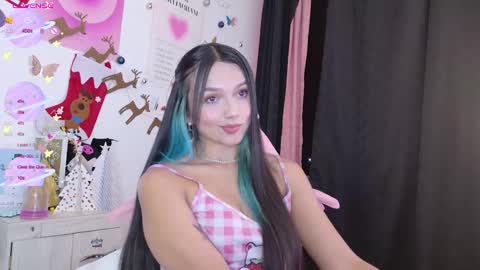 Tiana Le online show from January 2025 01:39:02 AM