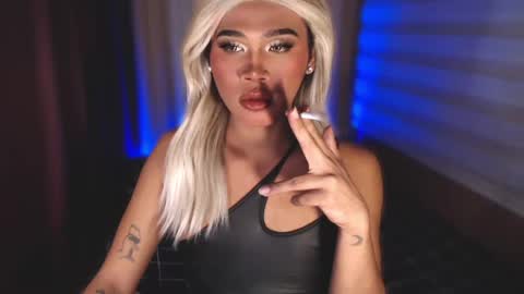 Sam online show from October 2025 03:51:02 PM