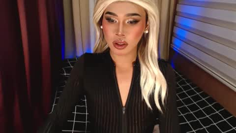 Sam online show from November 2025 02:19:01 PM