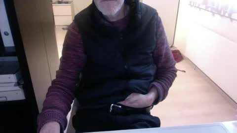 tiburzio online show from December 2024 01:47:01 PM