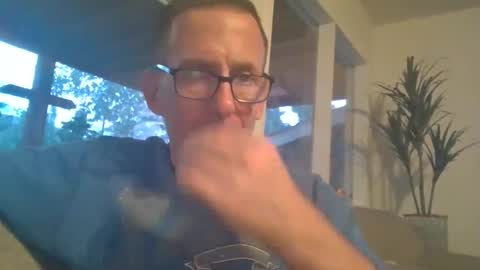 JustMe online show from February 2025 10:10:01 PM