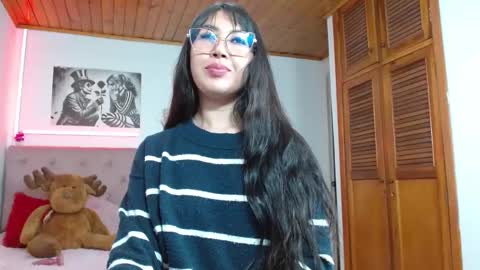 Snapshot of tifanny_squirt chatting on November 2025 02:27:02 PM Tifanny online show from November 2025 02:27:02 PM