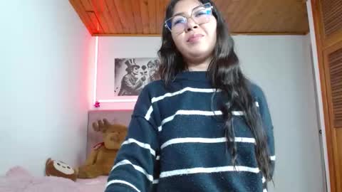 Snapshot of tifanny_squirt chatting on December 2025 04:42:02 AM Tifanny online show from December 2025 04:42:02 AM