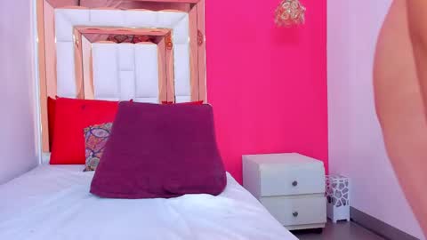 Karolina online show from February 2025 10:58:01 PM