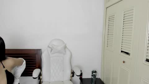 tifanymonroehot online show from December 2025 11:17:02 AM