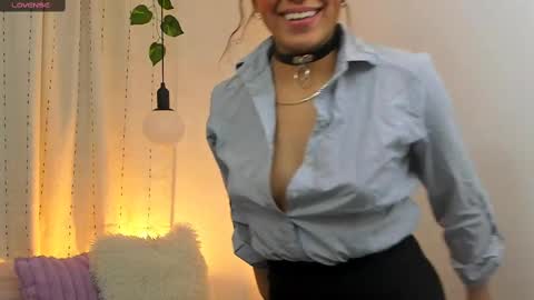 Snapshot of tifanyrose1 chatting on March 2025 02:09:01 AM Tiffany online show from March 2025 02:09:01 AM