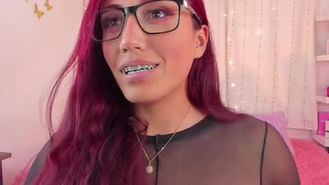 Snapshot of tifanyrose1 chatting on September 2025 02:48:02 AM Tiffany online show from September 2025 02:48:02 AM