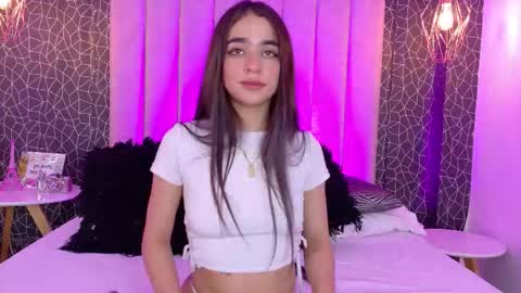 Snapshot of tifanywolf_ chatting on December 2025 05:26:01 AM Tifanny online show from December 2025 05:26:01 AM