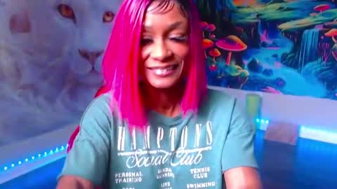 Snapshot of tiffanilove chatting on September 2025 01:56:01 PM Tiffani Love online show from September 2025 01:56:01 PM