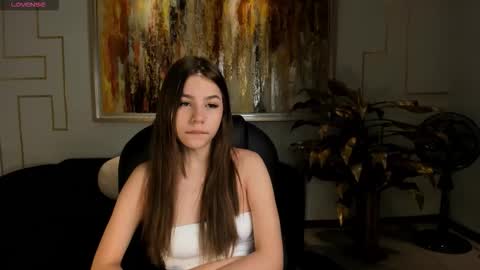 Snapshot of tiffannysins chatting on November 2025 03:01:02 AM Tiffanny Sins online show from November 2025 03:01:02 AM