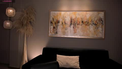 Snapshot of tiffannysins chatting on December 2025 03:04:01 AM Tiffanny Sins online show from December 2025 03:04:01 AM