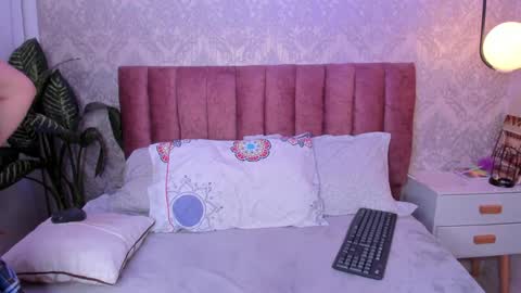 Snapshot of tiffany_beckerr chatting on January 2025 02:06:01 AM Tiffany Becker online show from January 2025 02:06:01 AM