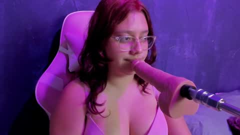 Snapshot of tiffany_bigboobs chatting on January 2025 02:14:02 AM tiffany_bigboobs online show from January 2025 02:14:02 AM