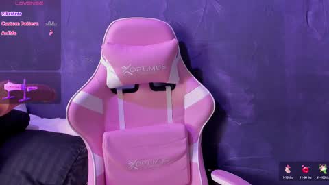 Snapshot of tiffany_bigboobs chatting on January 2025 09:18:02 PM tiffany_bigboobs online show from January 2025 09:18:02 PM