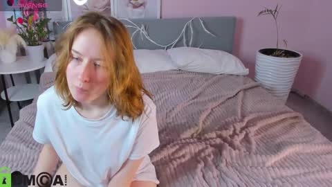 Snapshot of tiffany_roy chatting on March 2025 05:50:02 AM tiffany_roy online show from March 2025 05:50:02 AM
