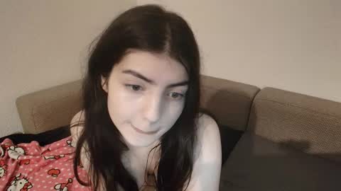 tiffany online show from April 2026 01:44:01 AM