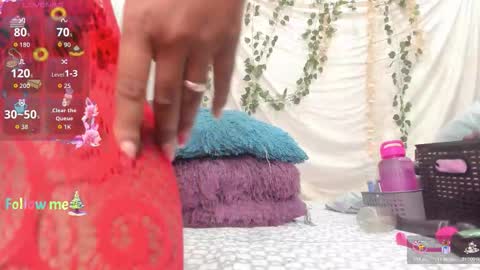 tiffany wayne online show from January 2026 01:24:01 PM