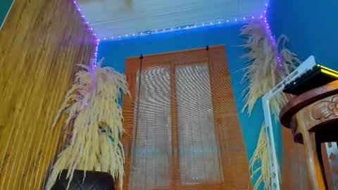 Snapshot of tiffanyy_deluxe chatting on October 2025 01:36:03 PM tiffanyy_deluxe online show from October 2025 01:36:03 PM