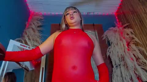 Snapshot of tiffanyy_deluxe chatting on November 2025 01:57:02 PM tiffanyy_deluxe online show from November 2025 01:57:02 PM