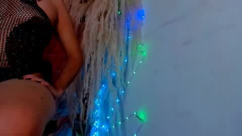 Snapshot of tiffanyy_deluxe chatting on December 2025 02:00:02 PM tiffanyy_deluxe online show from December 2025 02:00:02 PM