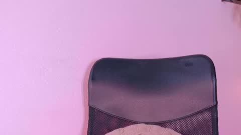 Tiffany  online show from November 2025 10:21:02 PM