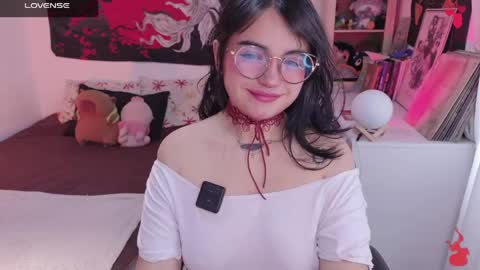 Snapshot of tigerlily__1 chatting on May 2026 02:13:01 PM Lilith online show from May 2026 02:13:01 PM