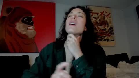 Snapshot of tiggerrosey chatting on October 2025 07:49:01 PM All my Links online show from October 2025 07:49:01 PM