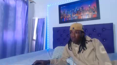 Snapshot of tight_ebony chatting on February 2025 01:16:02 PM Ashley online show from February 2025 01:16:02 PM