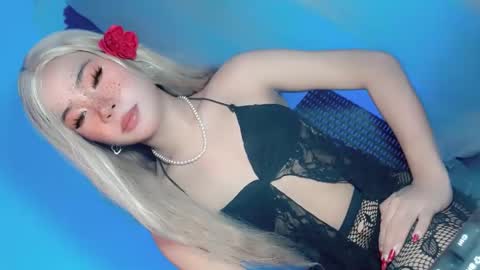 tight_elliana online show from November 2025 02:06:01 AM