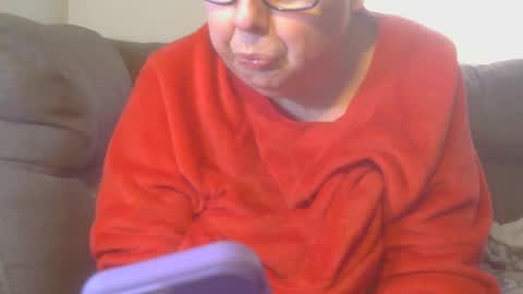 Snapshot of tight_kitty55 chatting on January 2025 08:22:01 PM tight Kitty55 online show from January 2025 08:22:01 PM