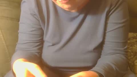 Snapshot of tight_kitty55 chatting on February 2025 08:00:01 PM tight Kitty55 online show from February 2025 08:00:01 PM