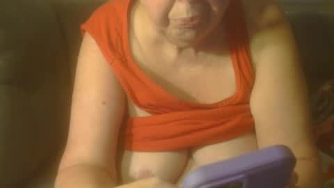 Snapshot of tight_kitty55 chatting on September 2025 07:17:01 PM tight Kitty55 online show from September 2025 07:17:01 PM
