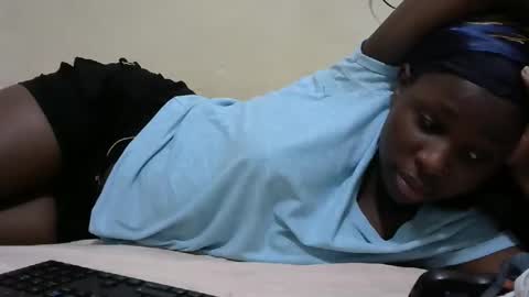 tight_pussie online show from November 2025 09:59:02 PM