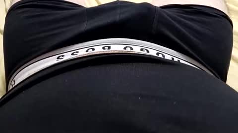 Snapshot of tightsmanuk91 chatting on February 2026 01:10:01 PM Tightsmaleuk.pantyhosehairymale online show from February 2026 01:10:01 PM