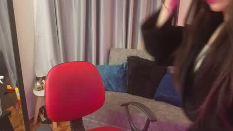 Snapshot of tiinajonus_ chatting on February 2026 05:03:01 AM tiinajonus_ online show from February 2026 05:03:01 AM