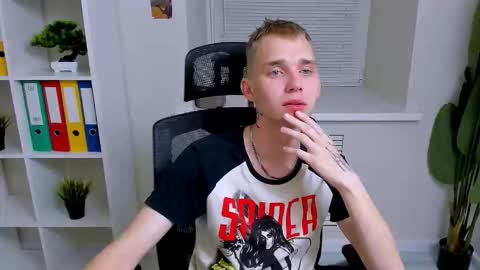 Snapshot of tim_blackk chatting on October 2025 08:53:02 PM Tim online show from October 2025 08:53:02 PM